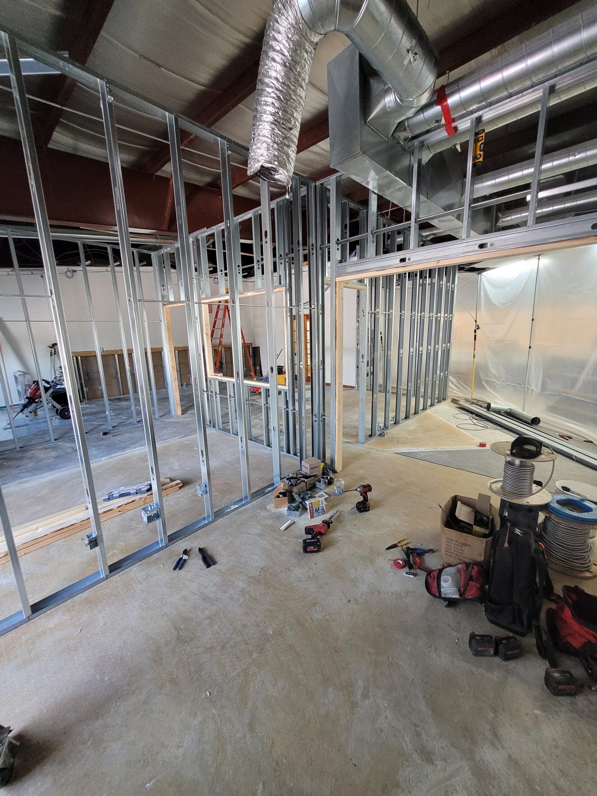 Commercial electrical installation and renovation