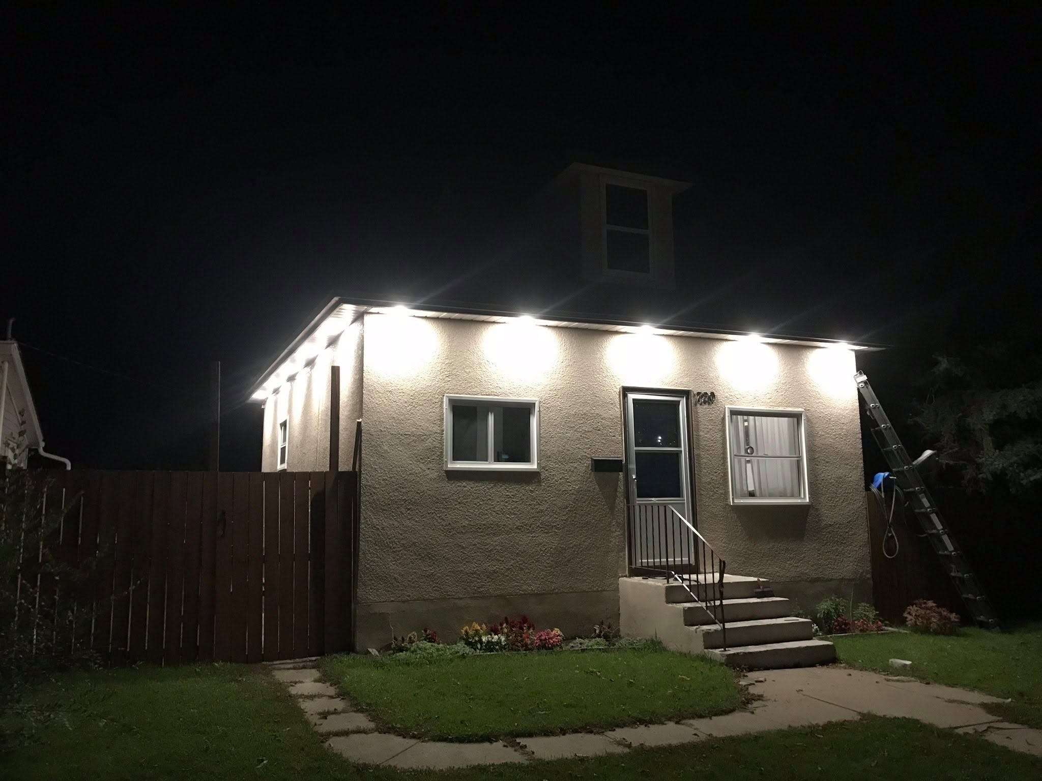Exterior LED soffit lighting